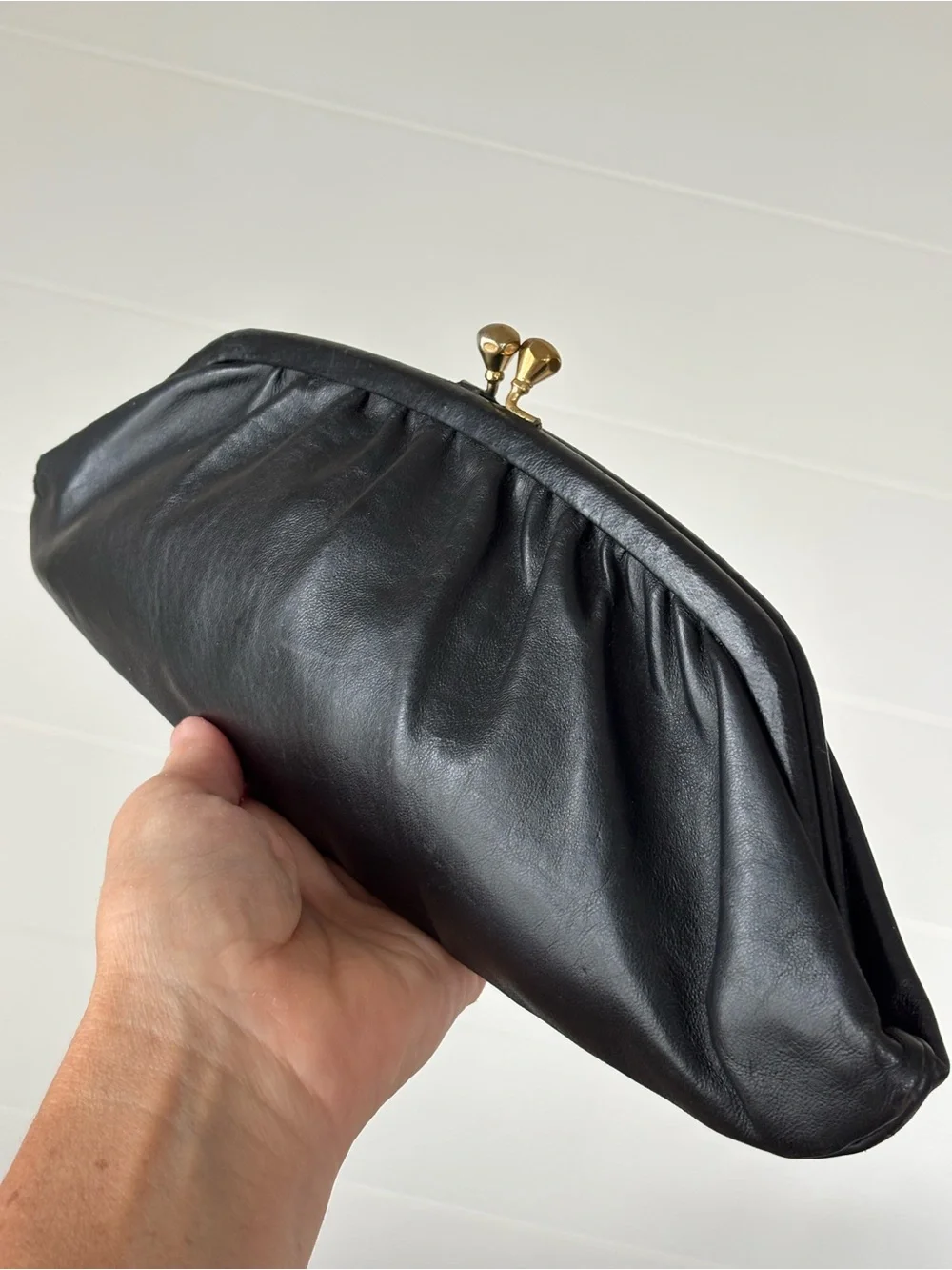 Vintage Black Leather Kiss-Lock Clutch